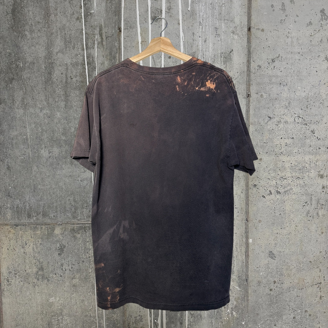 Distressed TIHC T